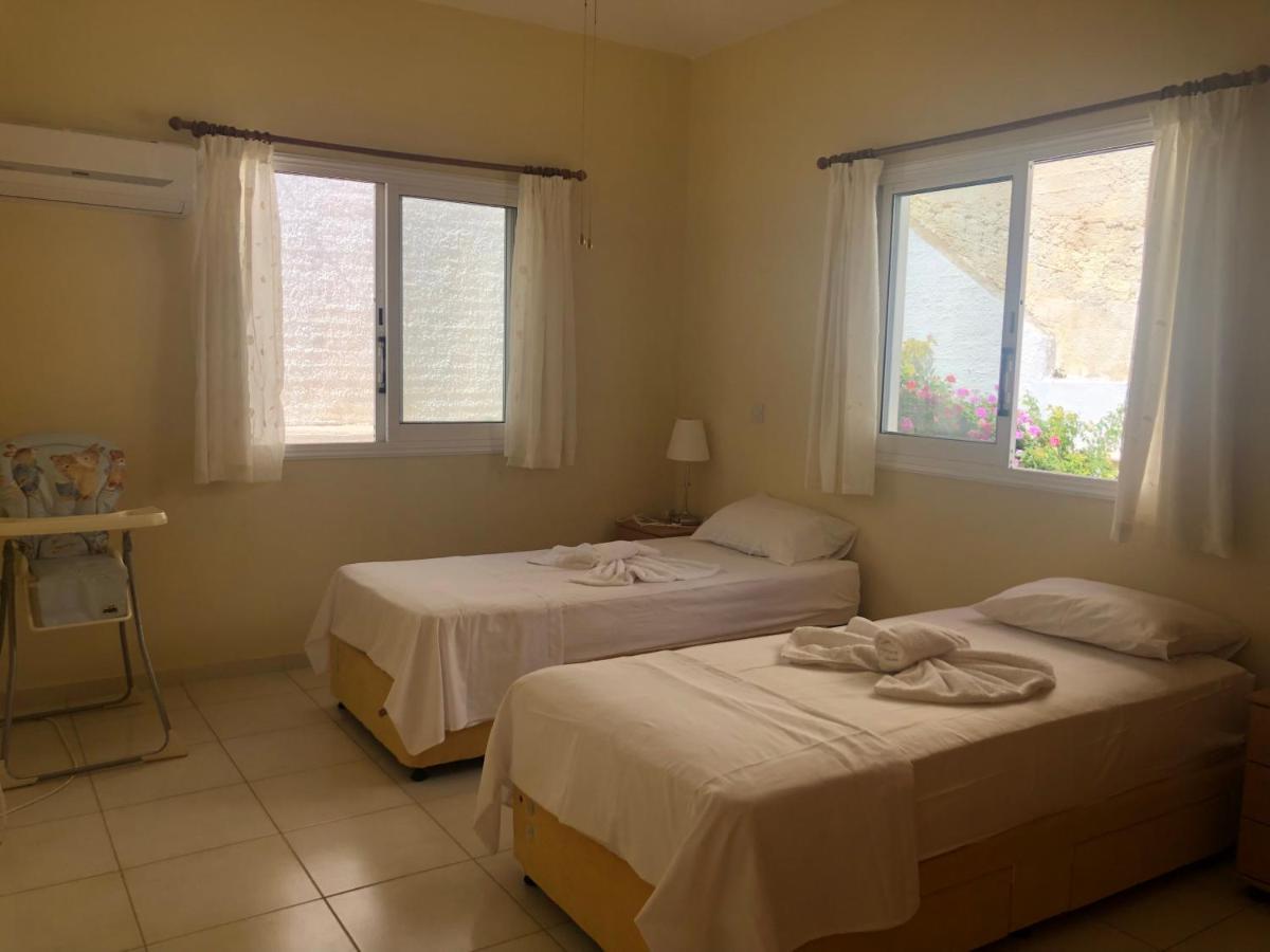 Peyia Palm Villa Pafos Dış mekan fotoğraf
